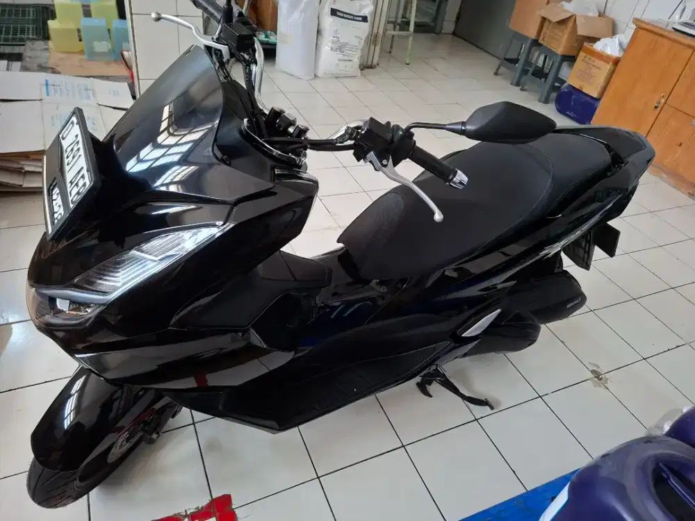 Honda pcx 160 tahun 2023