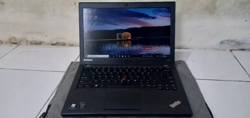 Laptop Lenovo Thinkpad X240, Intel Core i5 Gen 4, RAM 8GB SSD 256GB