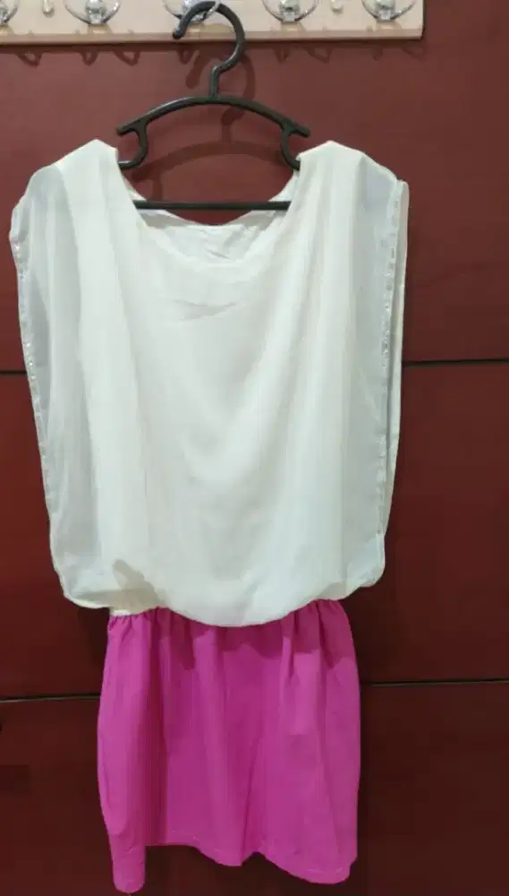 Dress sifon  putih&pink
