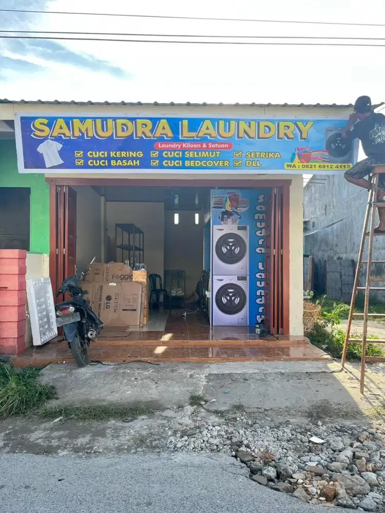 Wanita untuk Staf laundry