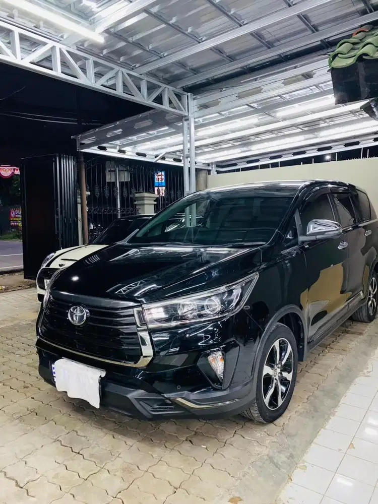 Toyota Innova Venturer Diesel 2021