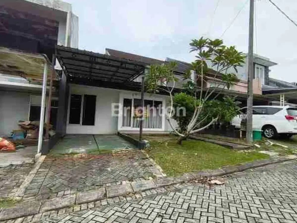 DIJUAL RUMAH SIAP HUNI  LOKASI TENGAH KOTA DALAM PERUMAHAN CBI AMAN NYAMAN HARGA NEGO