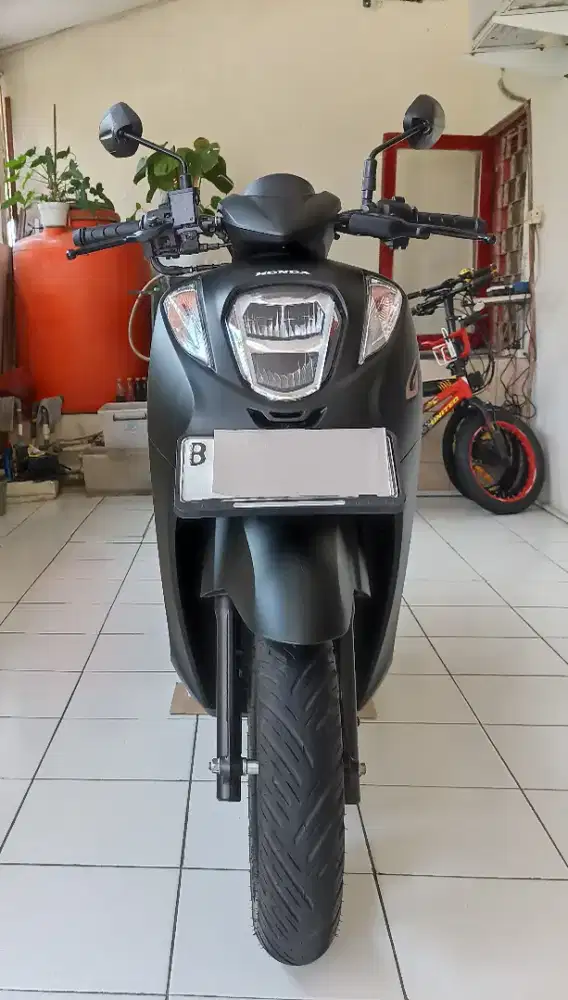 Honda genio CBS ISS tahun 2025 km 4000