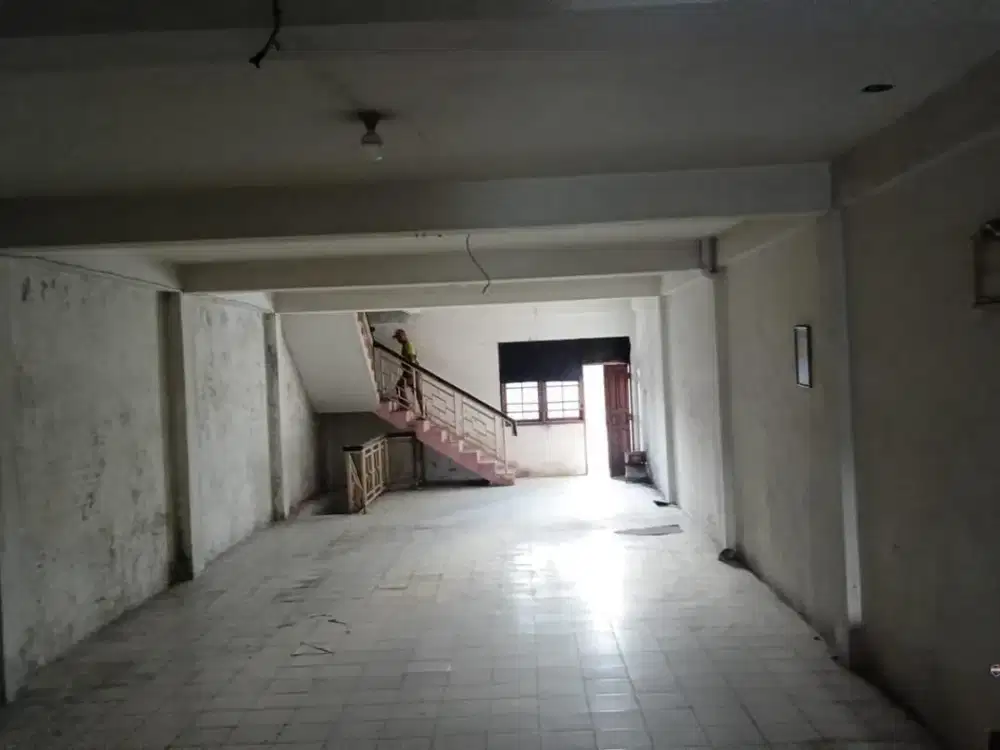 Ruko 3 Lantai Dijual di Kawasan Monang Maning, Denpasar Barat