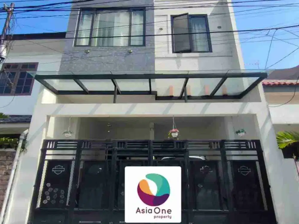 Rumah 3 ½ Lantai Model Modern Minimalis Siap Huni Lokasi Strategis di Pulo Asem Jakarta Timur