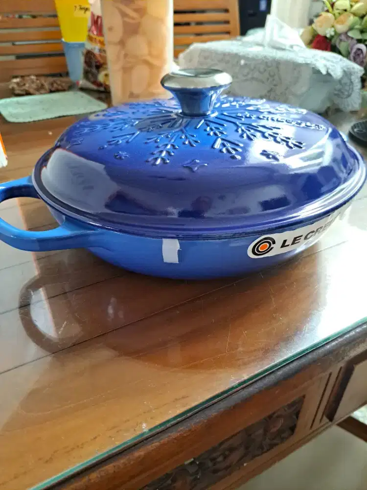 Le Creuset Noel Collection Signature