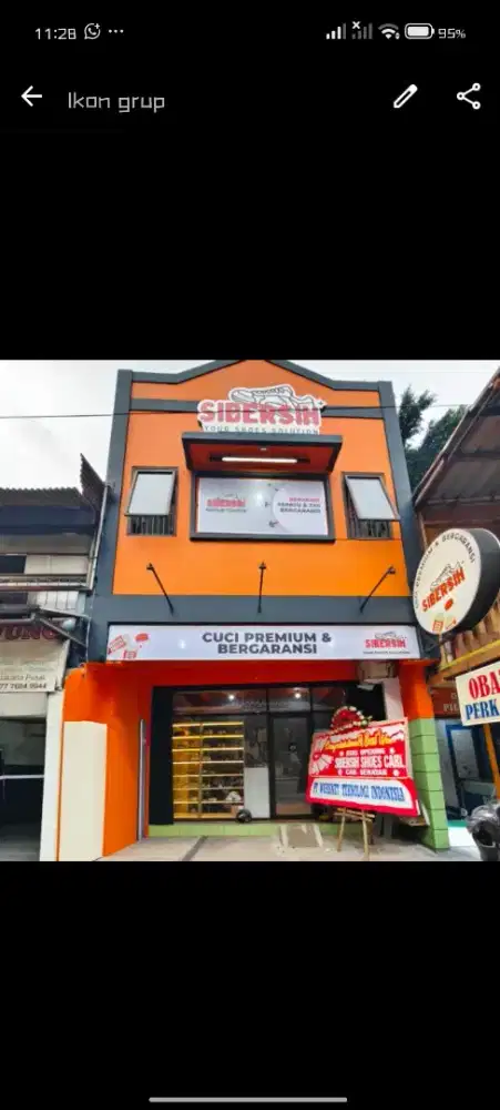 LAUNDRY SEPATU ATAU CUCI SEPATU