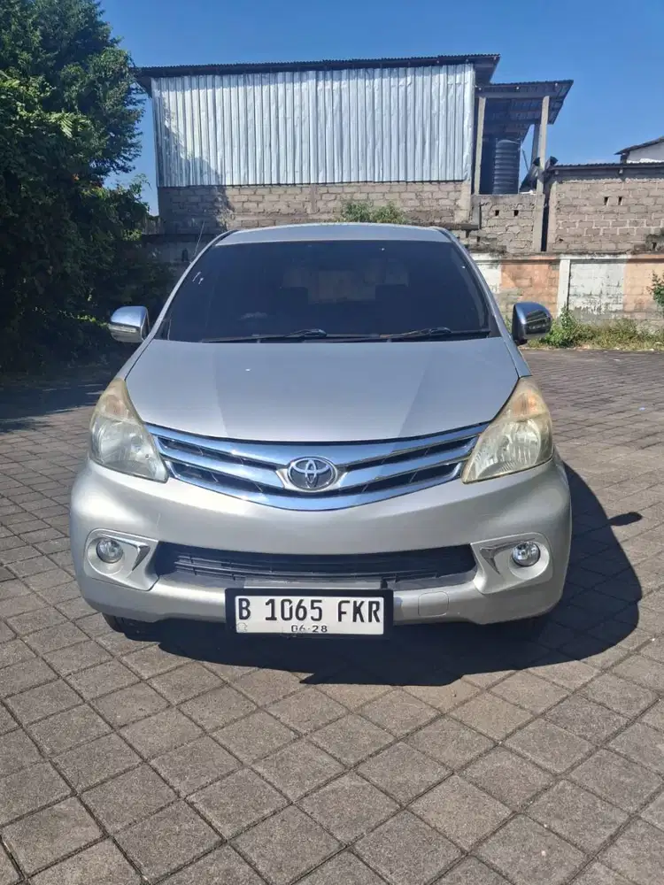 Toyota avanza G A/T 2013