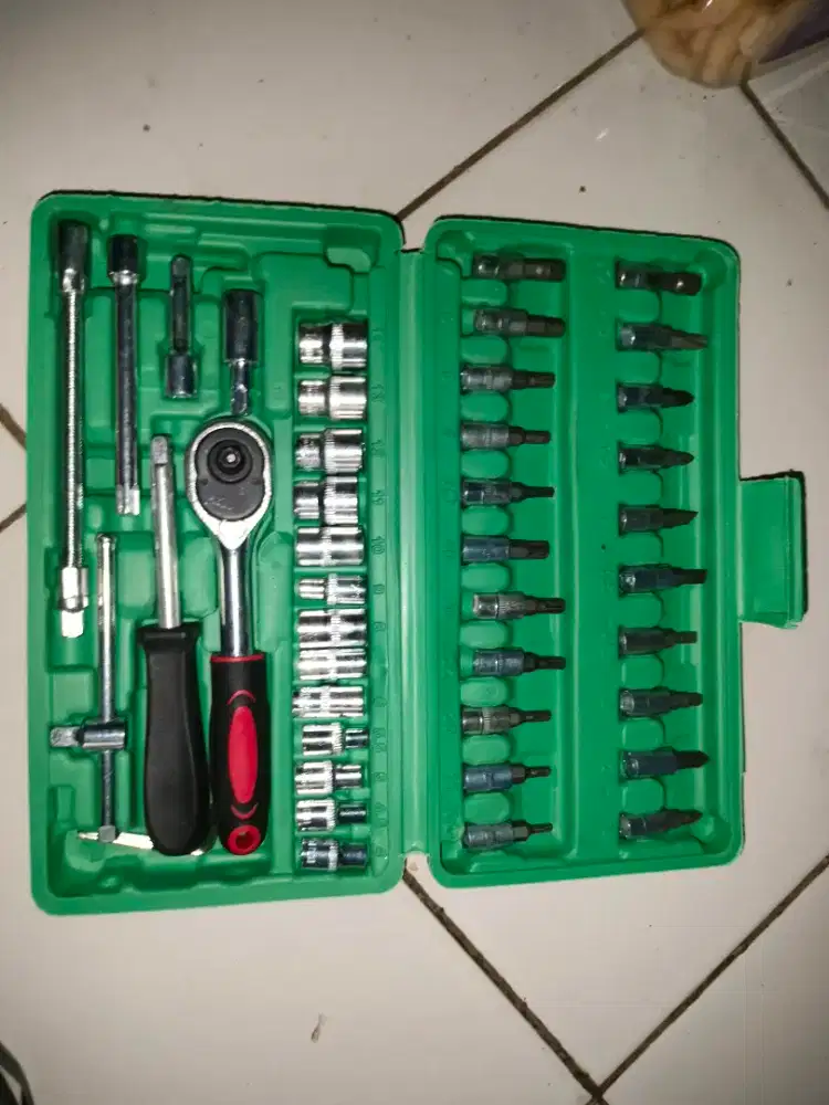 Kunci torsi lengkap