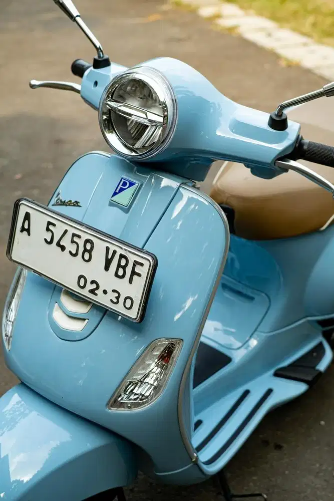 Vespa LX 125 IGET LED 2024