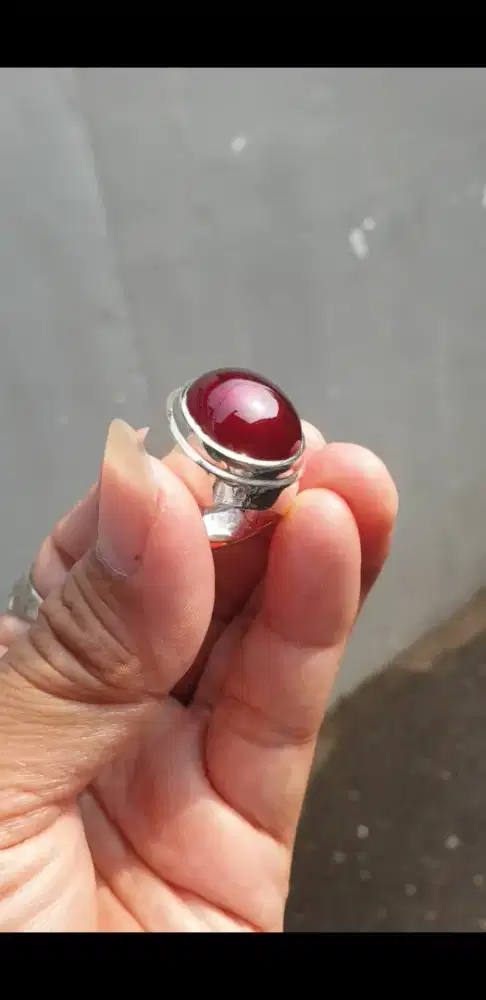 Cincin Batu natural Red Garnet