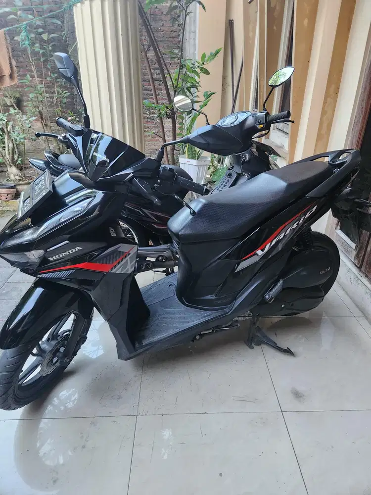 Vario 125 k2v hitam 2022 Gbm