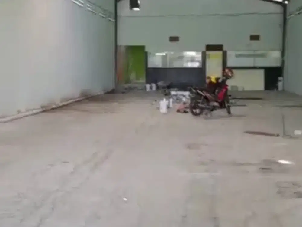 Gudang Jual/sewa Siap Pakai  Jl RAYA FATMAWATI Semarang Timur