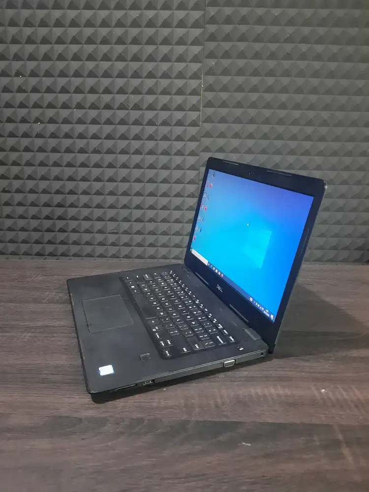 Laptop Dell 3490