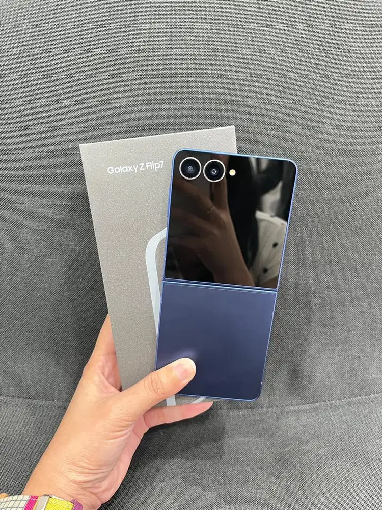 Samsung Z Flip 7 12/512 blue
