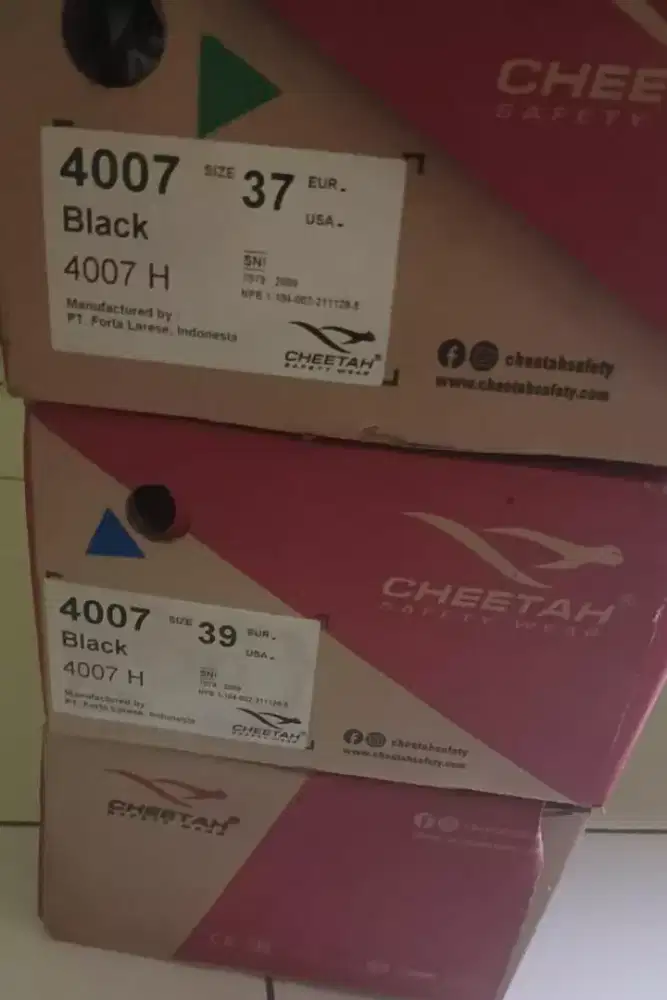 sepatu safety merek Cheetah Safety Wear 4007H