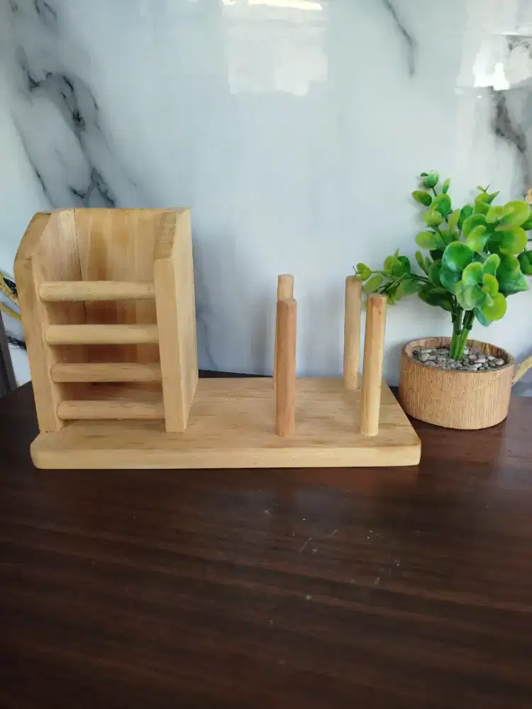 Blender, mixer dan tempat sendok