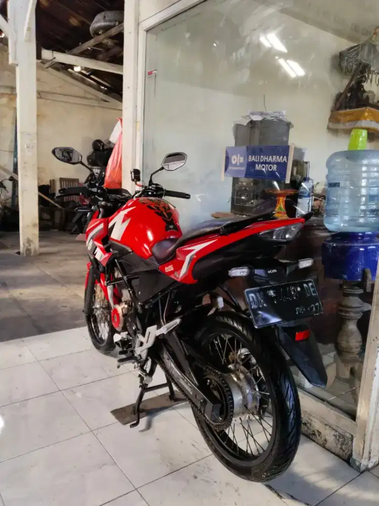 Honda cb. 150 CC thn 2017 cash. Bali dharma.motir