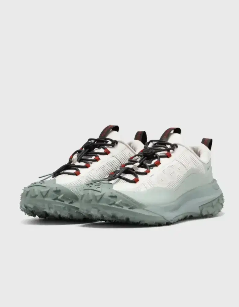 Nike ACG Mountain fly 2