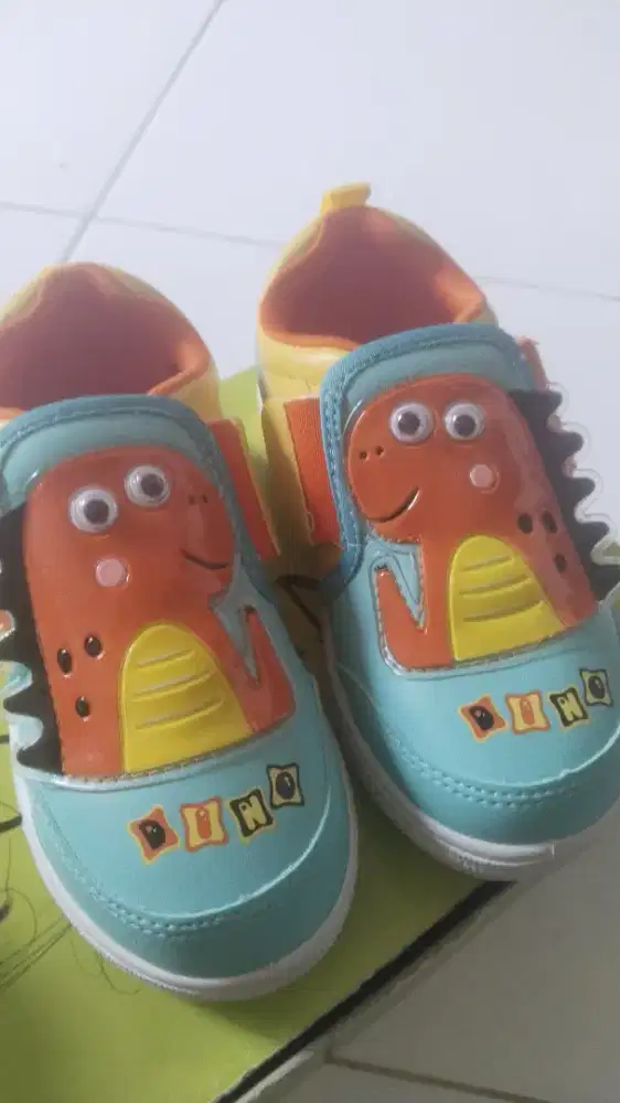 Sepatu anak GABINO