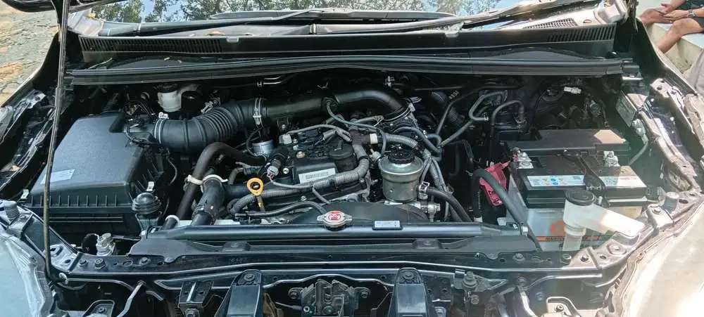 Toyota Kijang Innova 2022 Bensin