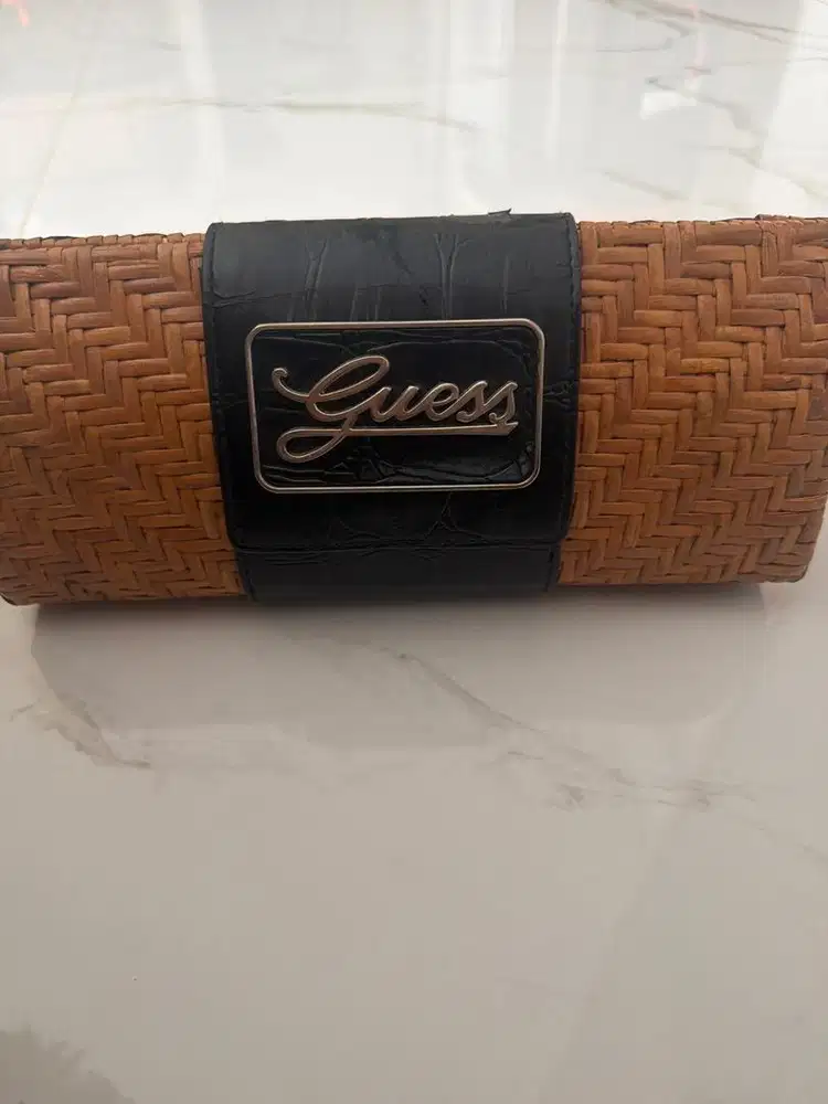 Guess tas pegangan