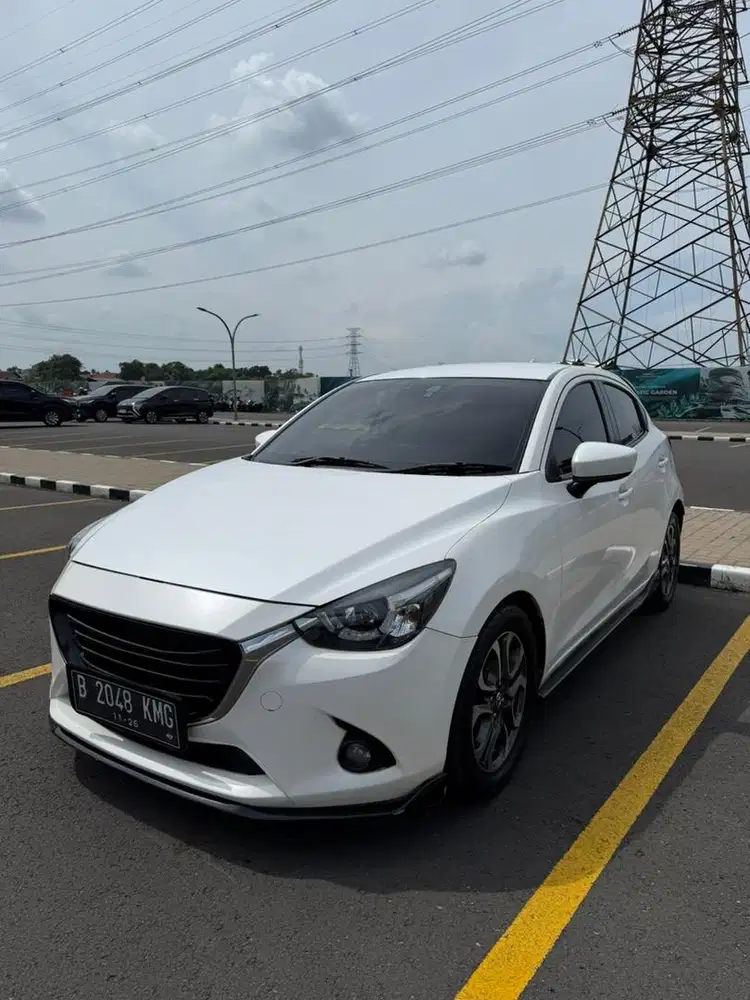 Jual Mobil Mazda 2 2015 1.5 A/T GT Skyactive