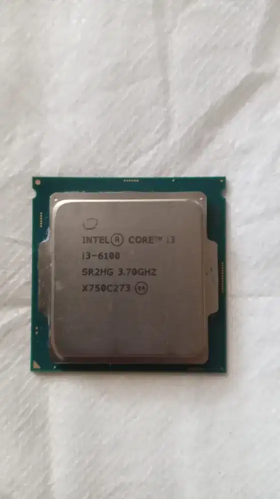 PROSESOR PC i3 - 6100