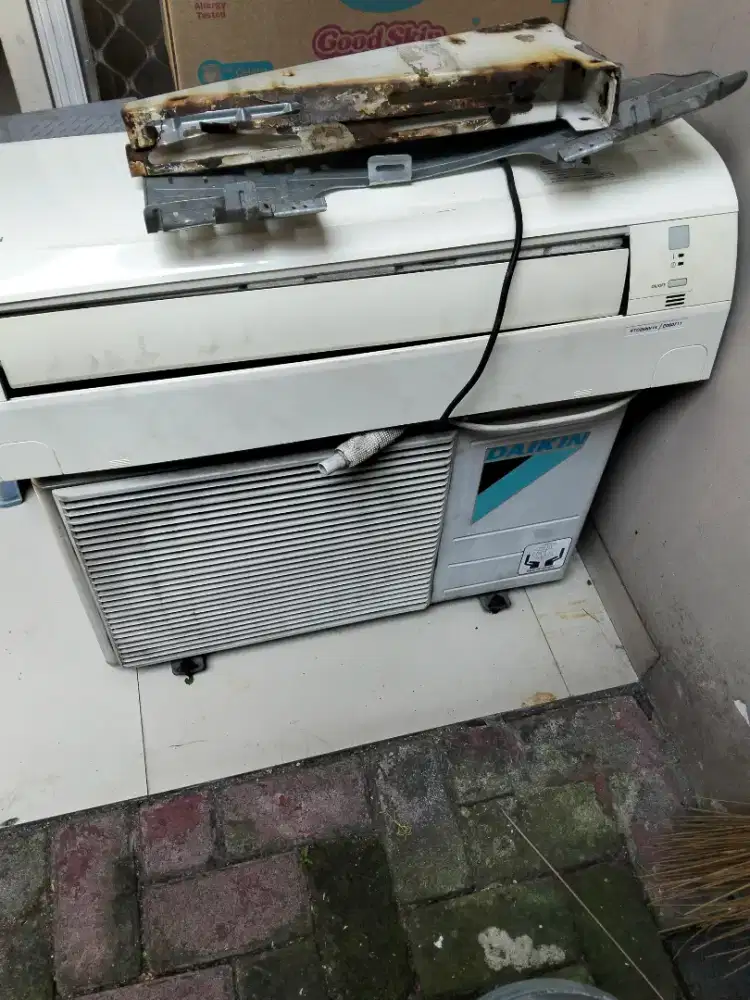 Jual AC Bekas Daikin 1 PK Buatan Thailand