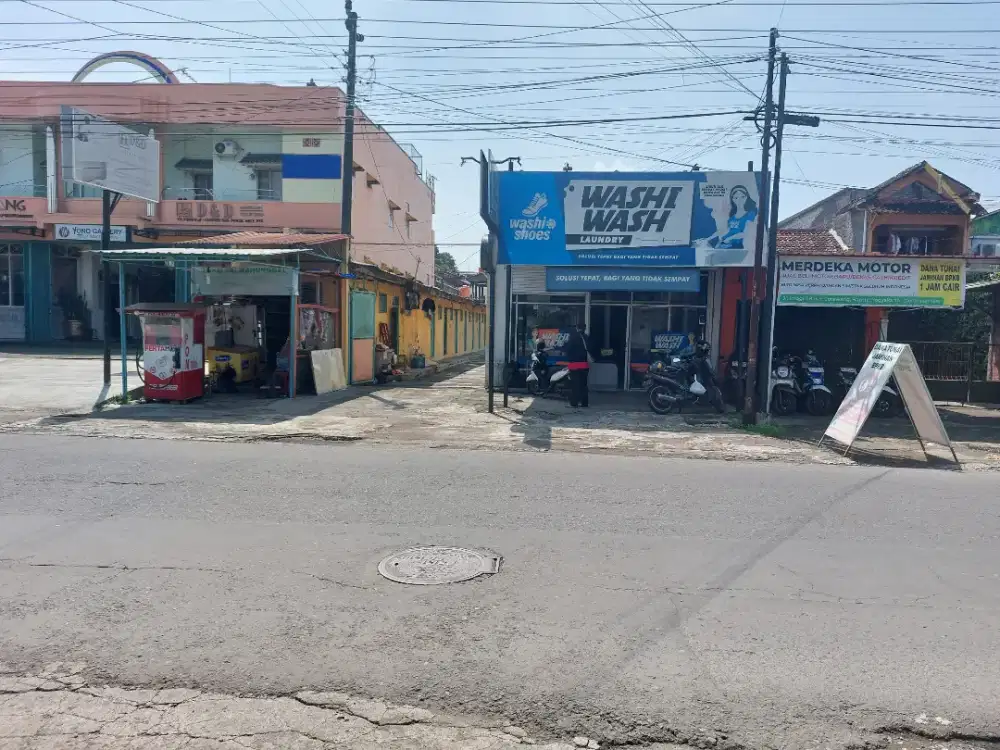 DiSewakan Tanah&Bangunan pingir jalan raya dalam kota