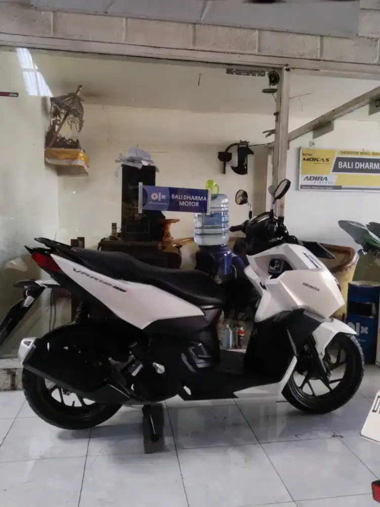 Honda Vario 160 2024 cash. Bali dharma motor