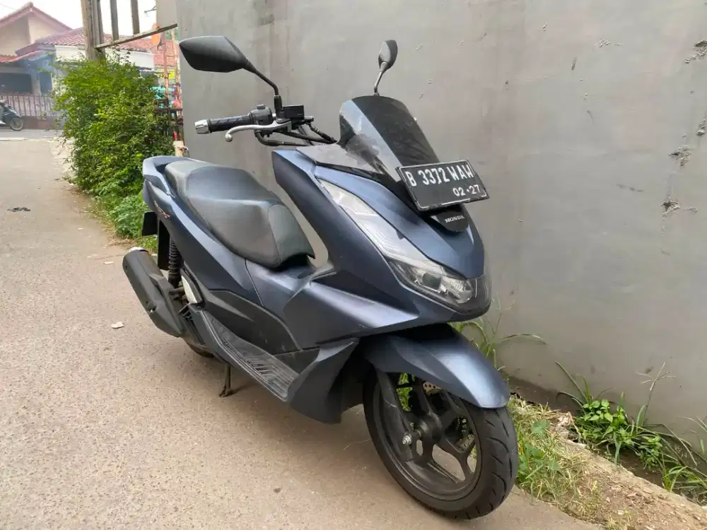 Honda PCX ABS tahun 2022 surat lengkap pajak panjang plat Tangsel