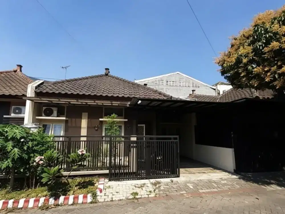 DIJUAL Rumah Terawat dan Semi Furnish Ada Area Jemur Siap Huni Lokasi Tengah Kota Dekat Fasilitas Kesehatan dan Pendidikan di Janti