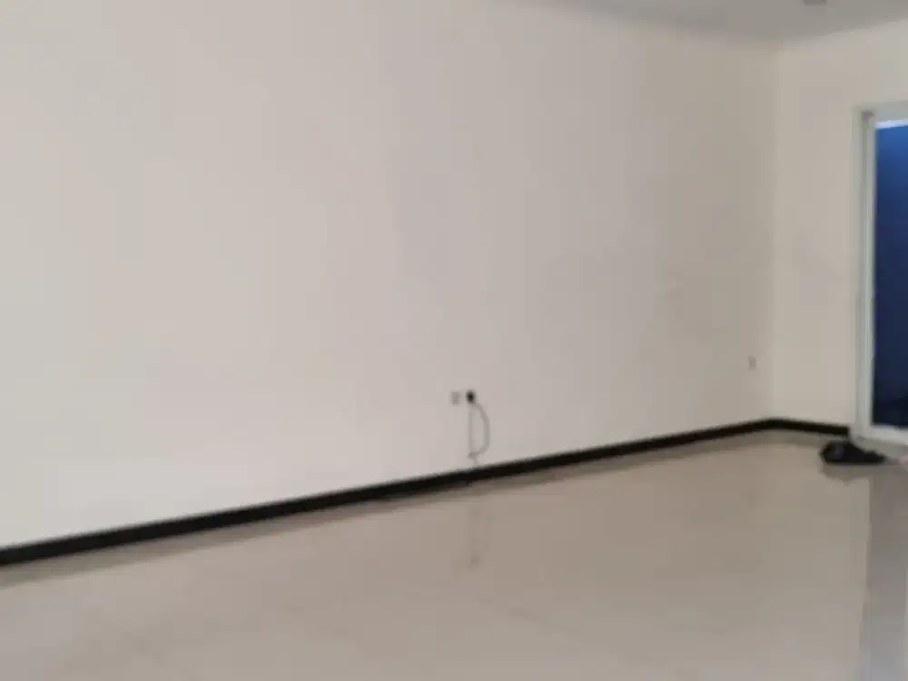 Y. DISEWAKAN RUMAH SIAP HUNI CLUSTER PINEWOOD TAMAN KOPO INDAH 5 (TKI 5) BANDUNG
