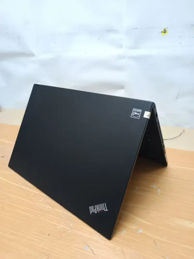 LAPTOP LENOVO THINKPAD T14 CORE i5 GEN 10/16GB/512