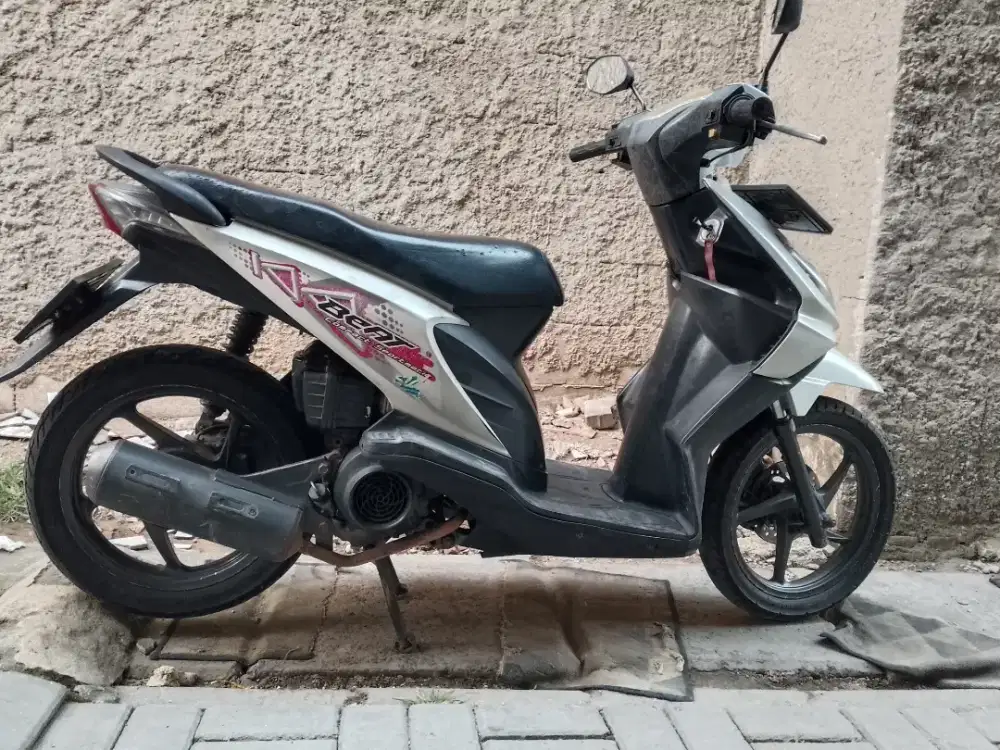 Honda beat karbu tahun 2012