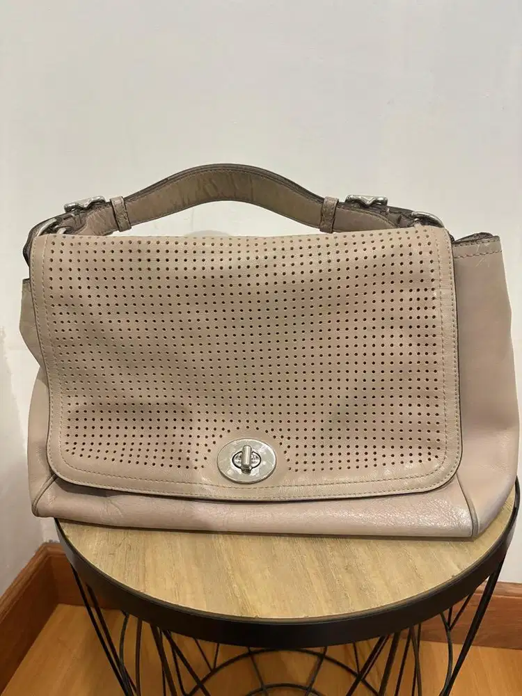 Coach Kristin/Legacy Messenger Flap Shoulder Bag Original