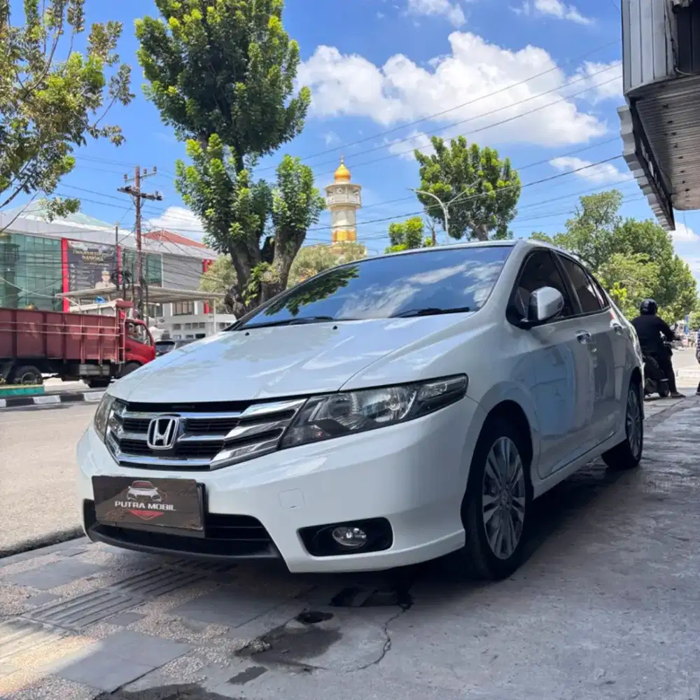 Honda City GM2 1.5 E Facelift AT 2013 Putih