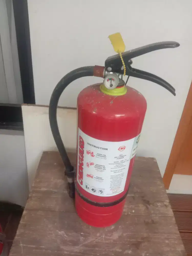di jual alat pemandan kebakaran tabung 3kilo dan 6kilo