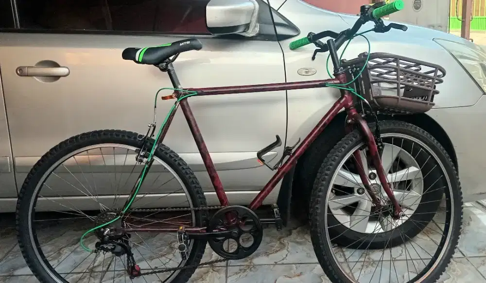 Dijual cepat commuter bike merah marble murah, bekasi