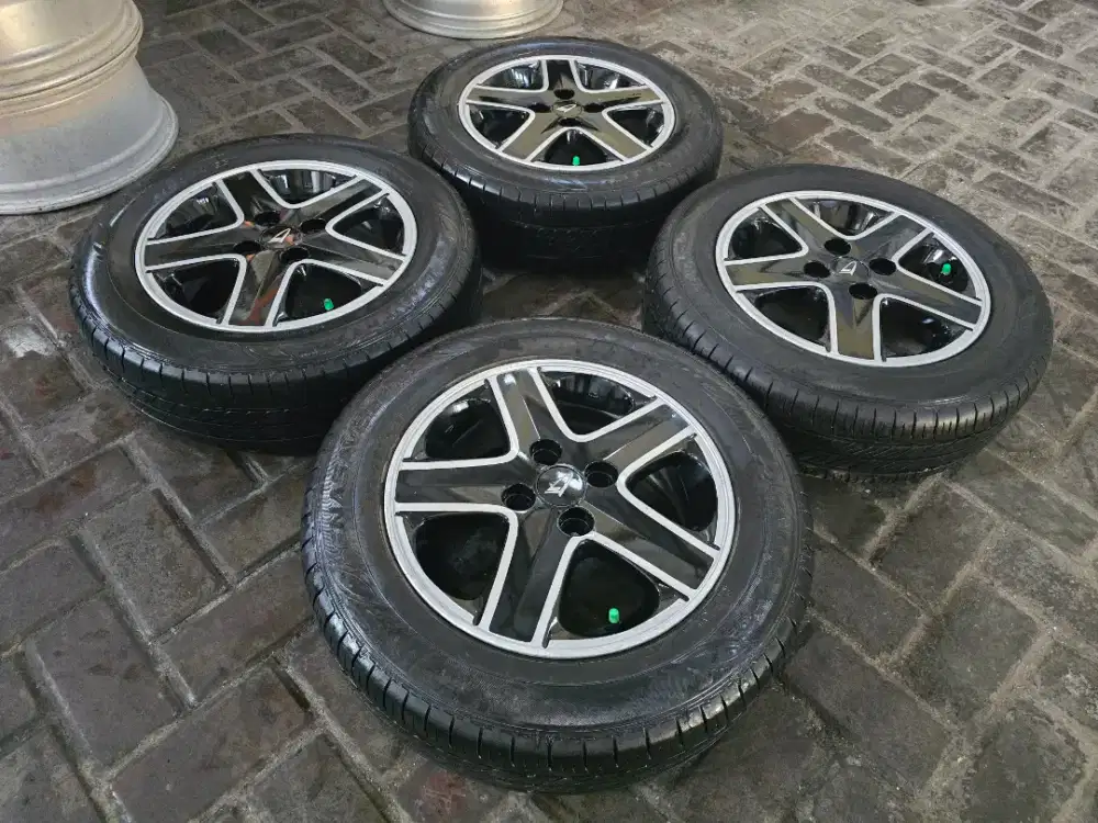 Velg Ban 90% Ori YRV R14 Agya Ayla Calya Sigra Sirion Soluna Corolla