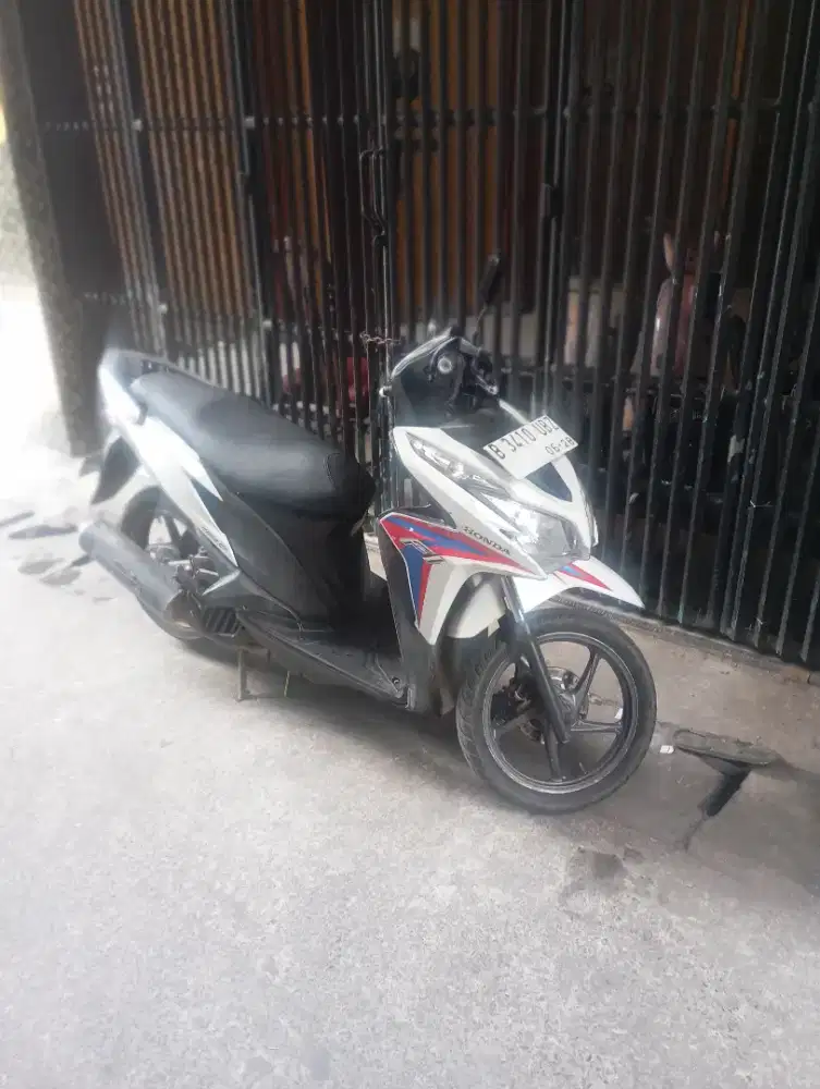 Vario 125 KZR non Iss