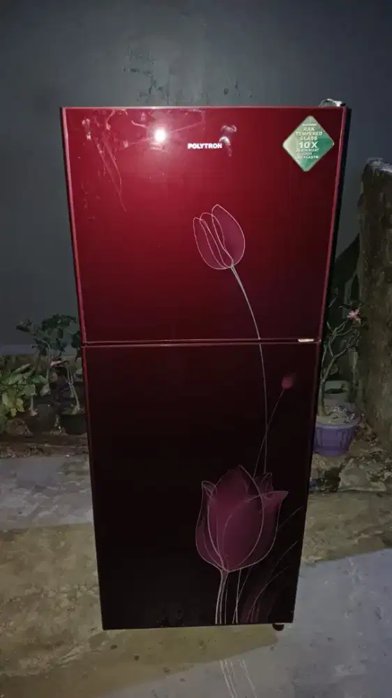 kulkas 2 pintu polytron belleza