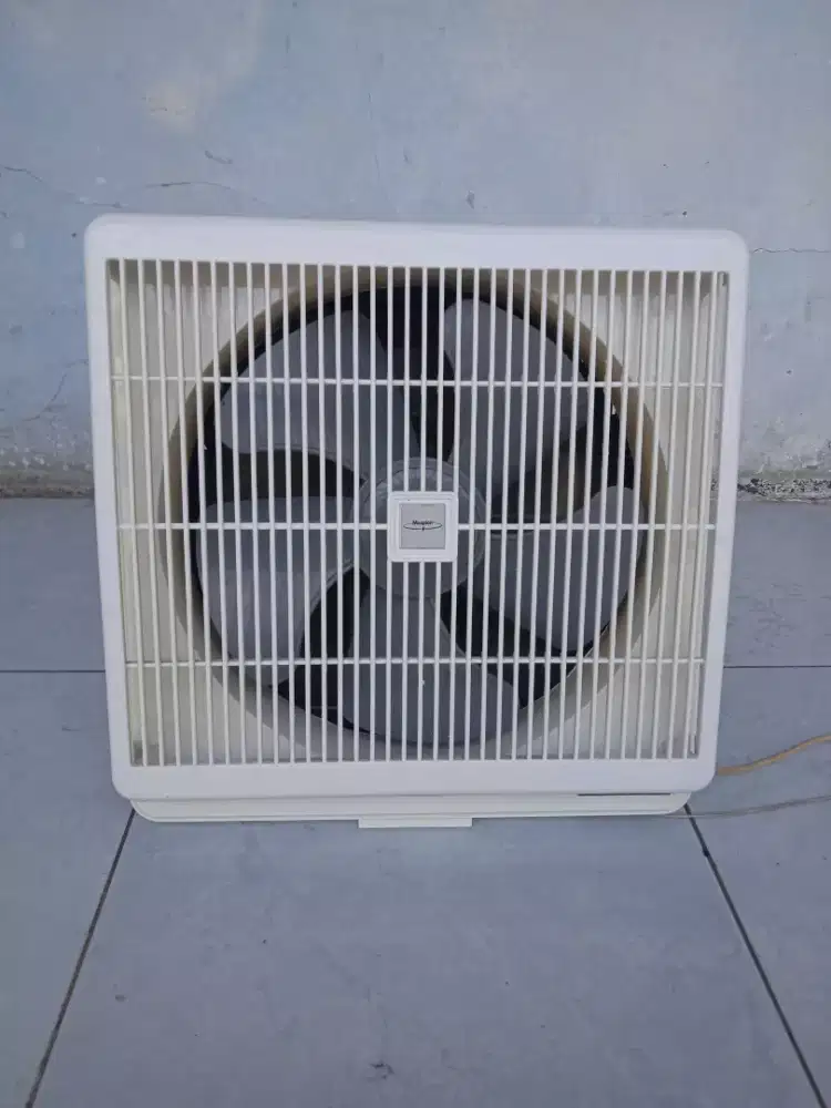 Exhaust / Hexos Maspion 12 inc, Normal, Angin bisa kedepan / belakang
