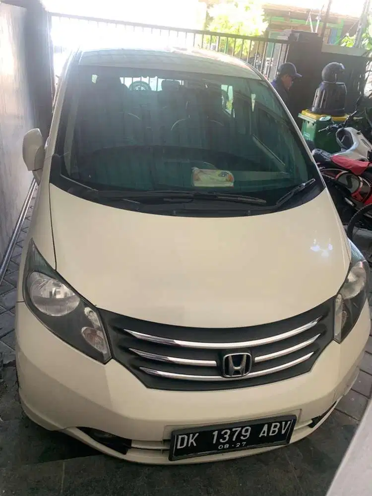 Honda Freed 2012 Bensin