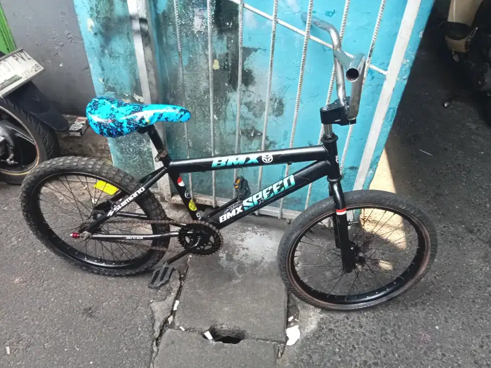 Sepeda BmX ukuran 20
