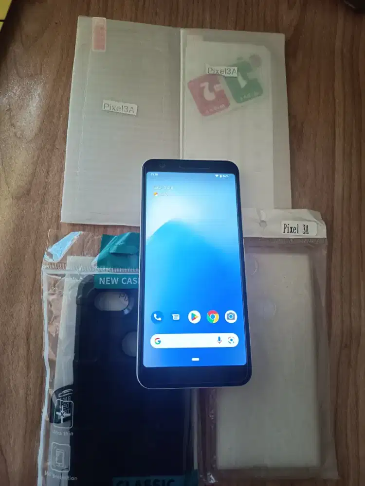 GOOGLE PIXEL 3A 4/64 WIFI ONLY mulus banget, terawat masih ori semua