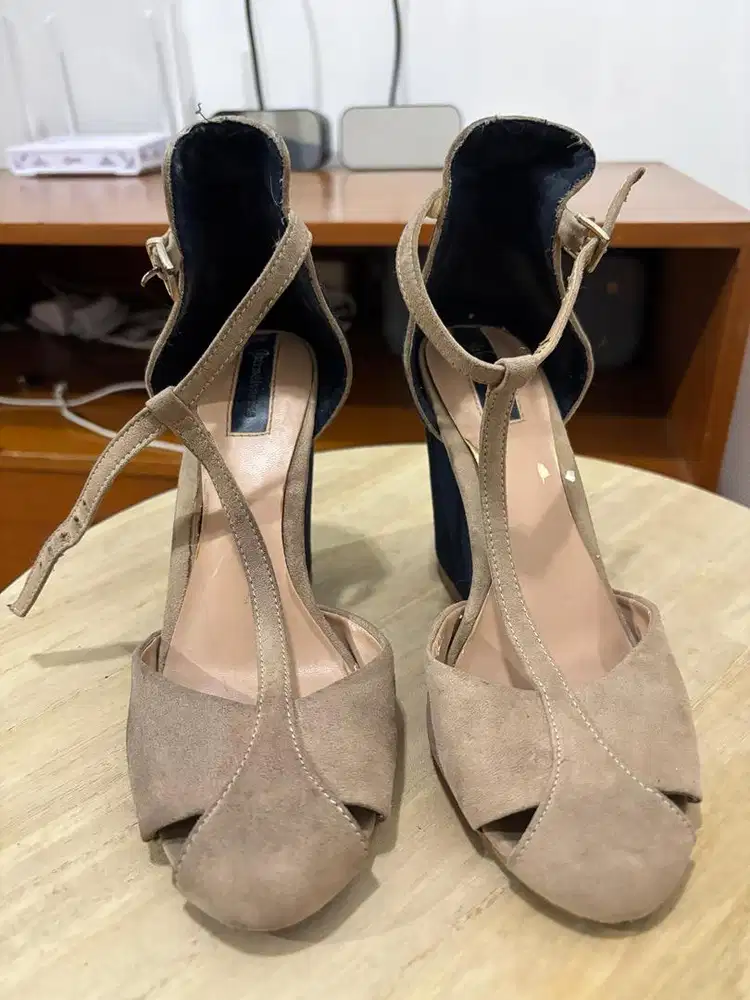 Stradivarius Wedges Ankle Strap