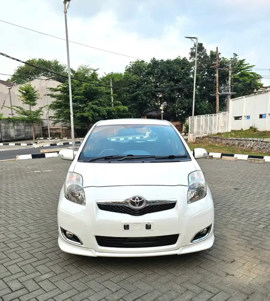 Toyota Yaris S Limited AT