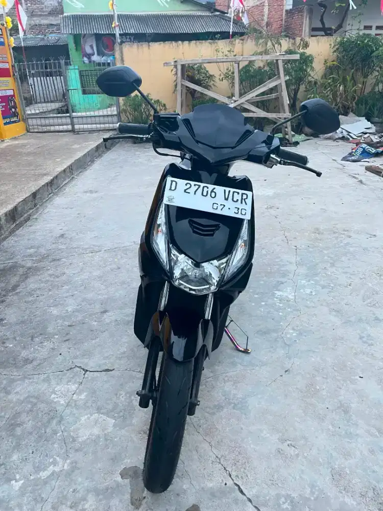 Beat karbu 2009 hitam barang mulus